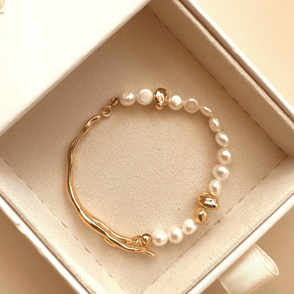 Women's Fashion French Retro Patchwork Bracelet